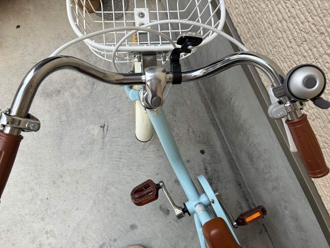 子供用自転車 水色 バスケット付き　16インチ