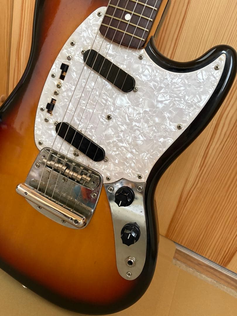 Fender Japan ムスタング