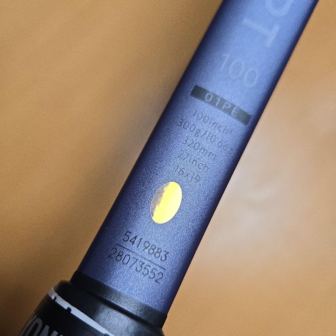 美品　YONEX PERCEPT 100　パーセプト　硬式ラケット　ネイビー