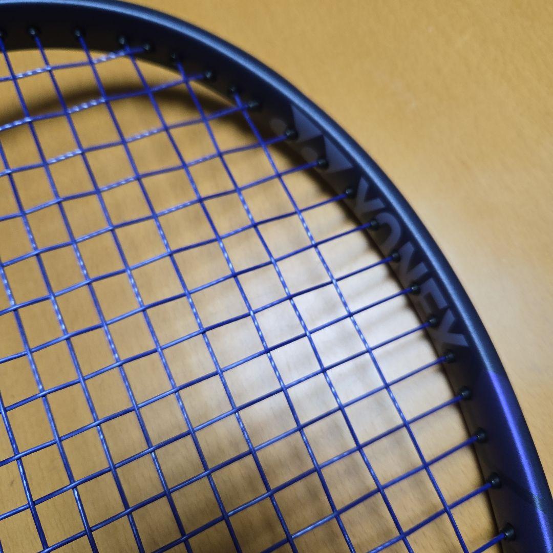 美品　YONEX PERCEPT 100　パーセプト　硬式ラケット　ネイビー