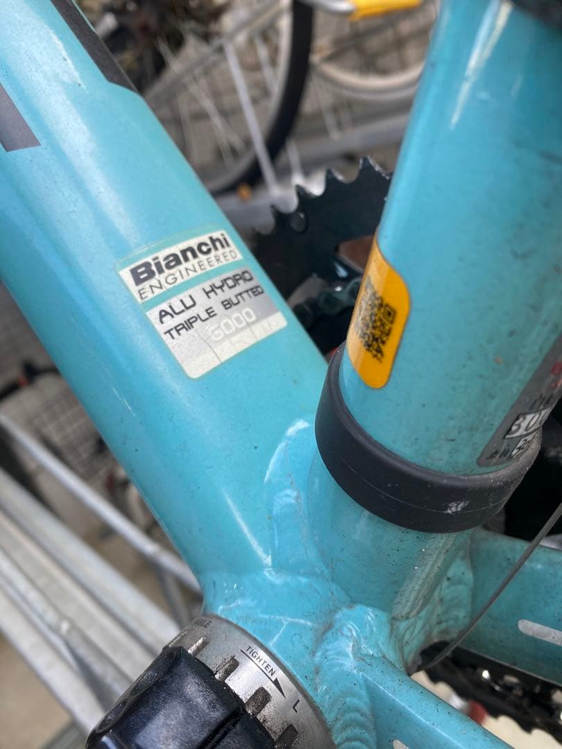 【引取限定！】Bianchi ロードバイク　洗車台付き！タイヤチューブ新品！