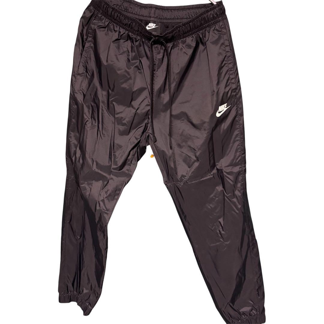 NIKE ブラック ウィンドブレーカー Lサイズ