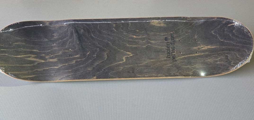 希少新品・未使用品lucien pellat-finetスケートボード デッキ