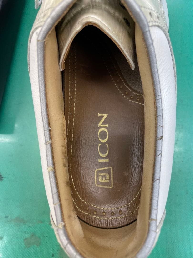 FootJoy ゴルフシューズ 特注ホワイト　マイ　ジョイズ