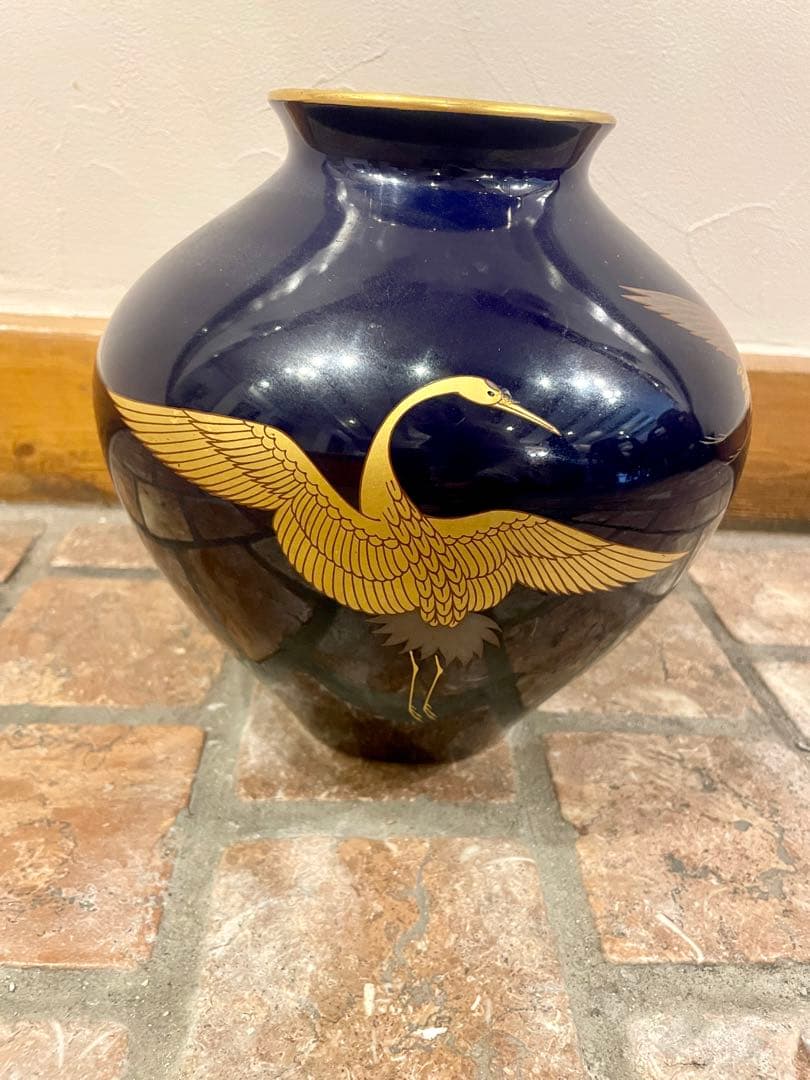 壺　有田焼　花瓶　瑠璃色　青　鶴　希少　縁起物　旧蔵出　アンティーク　骨董品
