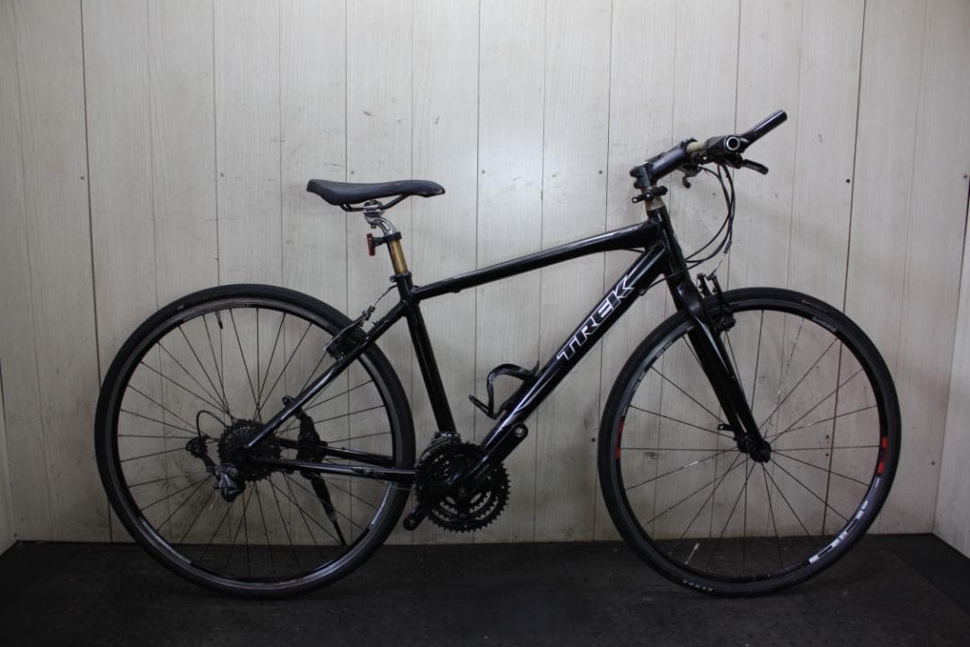 TREK トレック 7.3FX 700C アルミ 24速 450mmクロスバイク