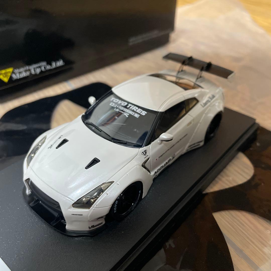 メイクアップ アイドロン LibertyWalk R35 GT-R LB002G