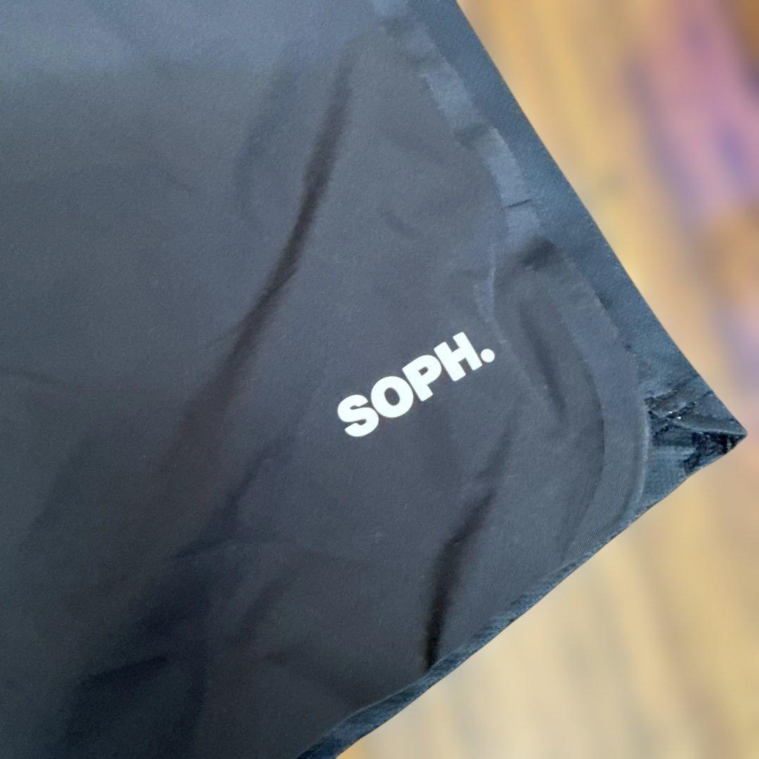 SOPH. ブラックハーフパンツ Bristolロゴ付き