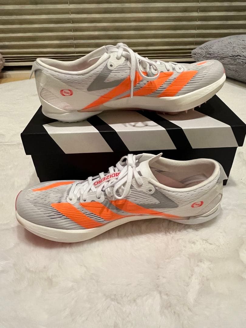 adizero アンビジョン　2026年バージョン