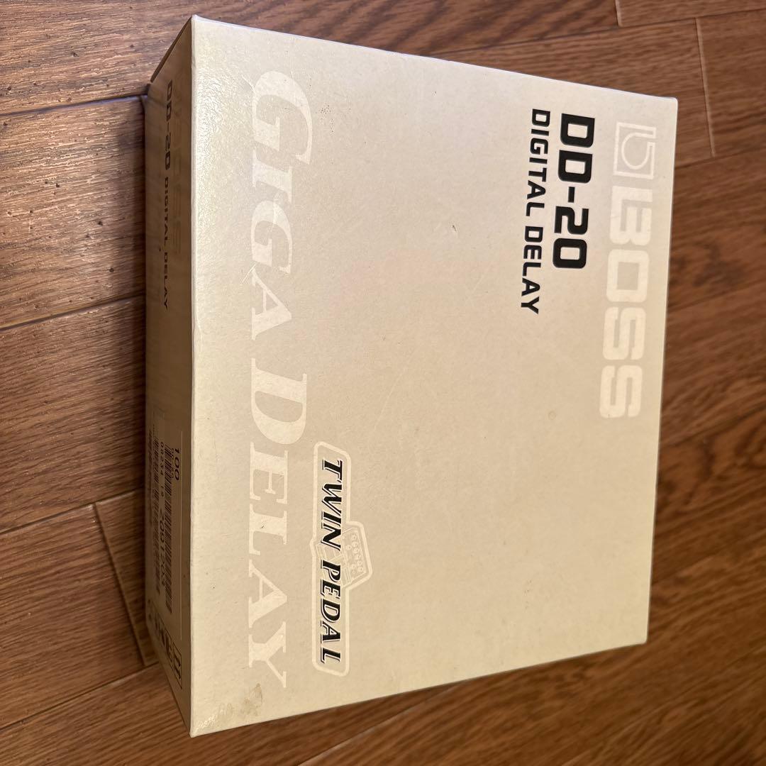 【BOSS DD-20】Giga Delay デジタルディレイ／箱あり動作確認済