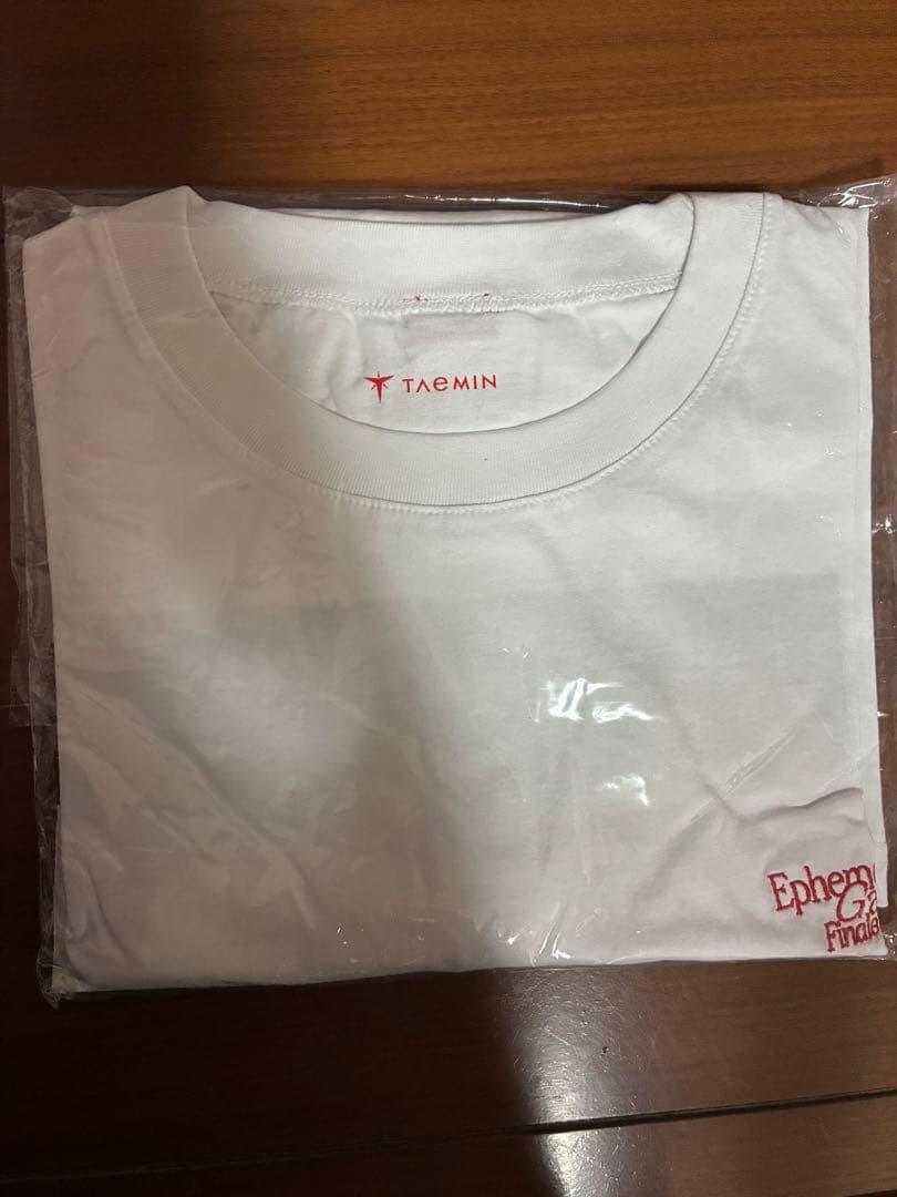 TAEMIN Ephemeral Gaze Tシャツ
