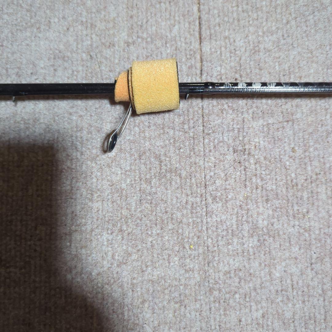 DAIWA Ｘ83ML＆ レブロス2506-DH ダブルハンドル です。