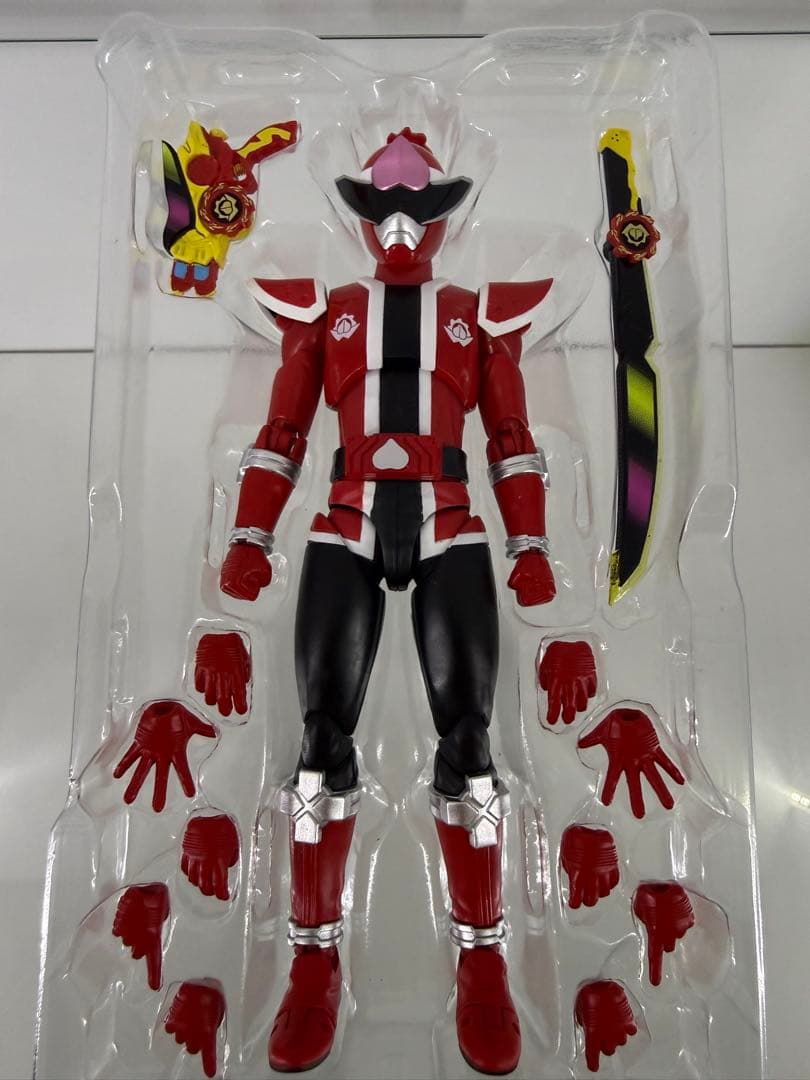 shフィギュアーツ　ドンモモタロウ