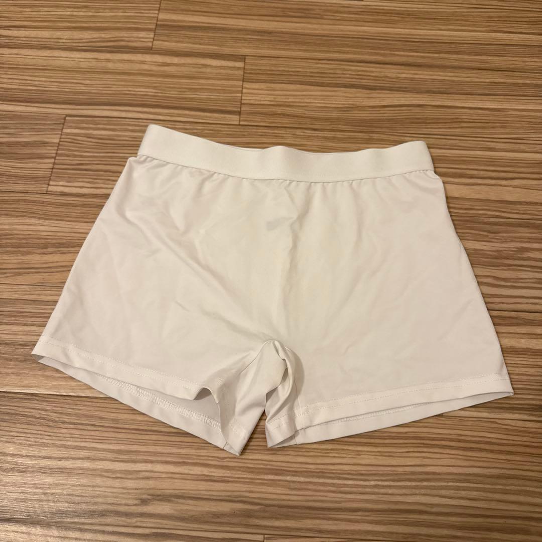 極美品 1piu1uguale3 スカート