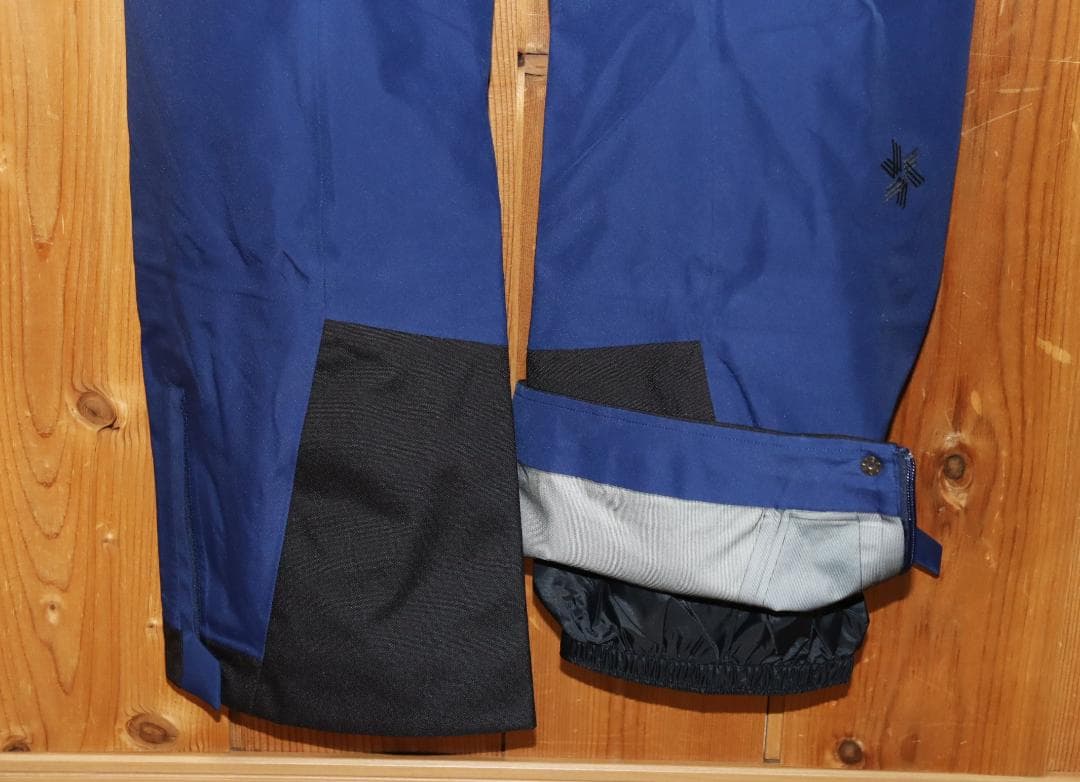 新品 ゴールドウイン GORE-TEX 3L ビブパンツ (3/L) Ⓗ