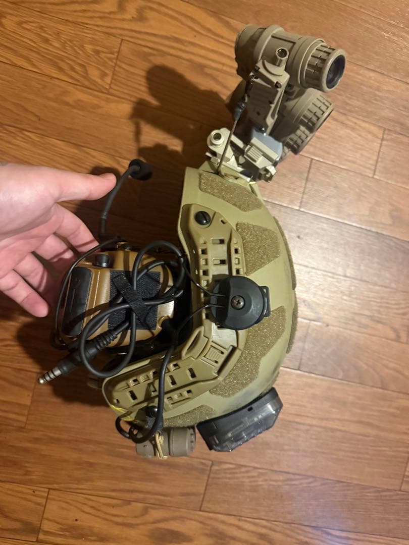 ヘルメット フルセット NVG付き Z-TAC 特殊部隊風 サバゲー装備一式