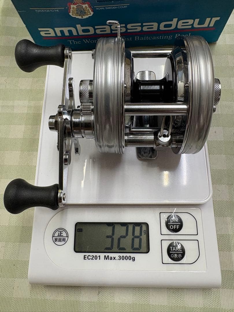 アブガルシア アンバサダー 4500CS シルバーAbu Garcia ABU