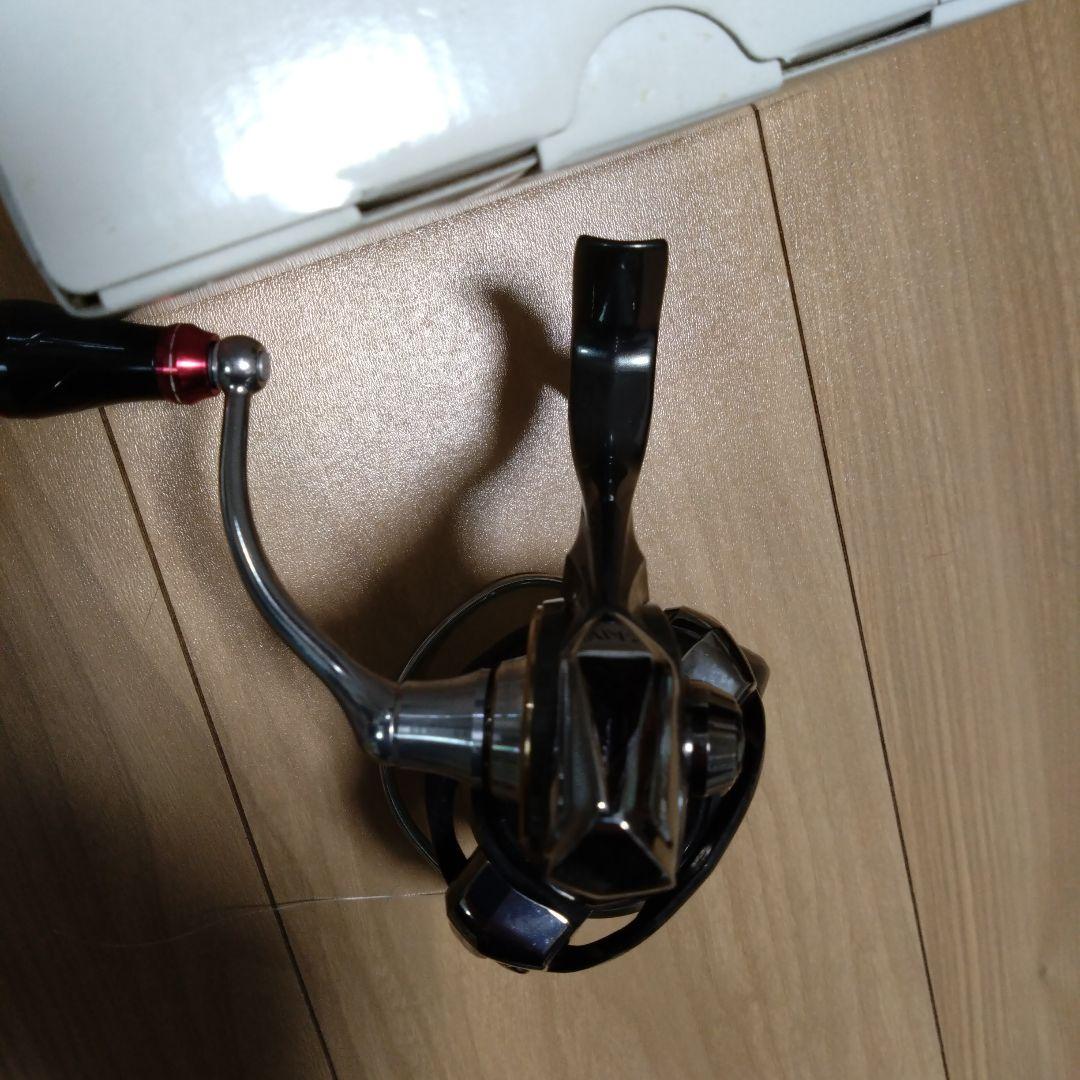 DAIWA LUVIAS LT 3000S-CXH スピニングリール