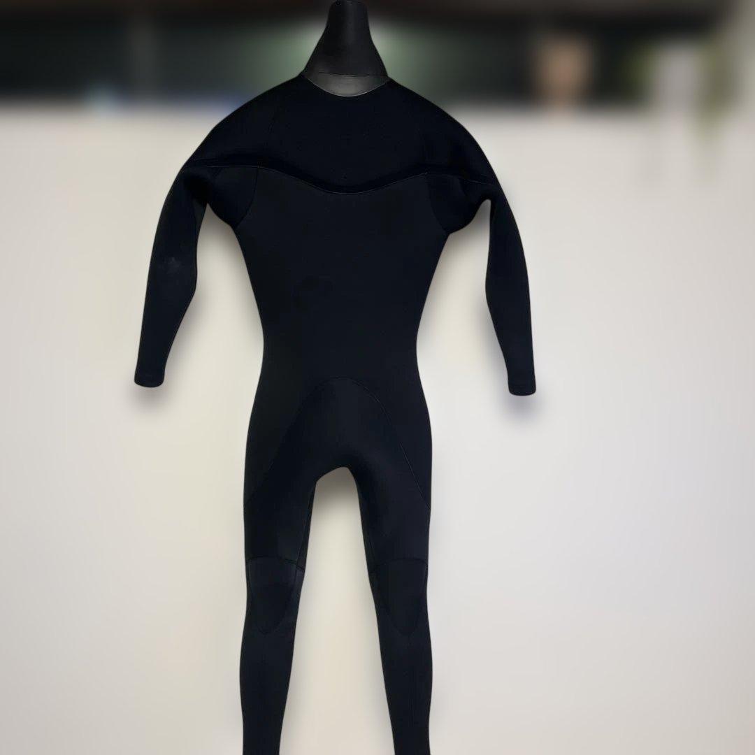 メローウエットスーツ　ウォームダールセミドライ　5㎜×3㎜