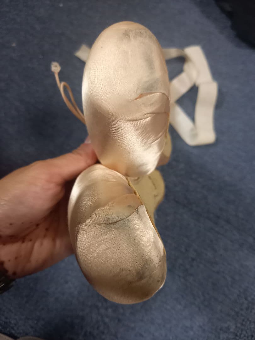 美品　一回使用のみ　グリシコ　トゥシューズ