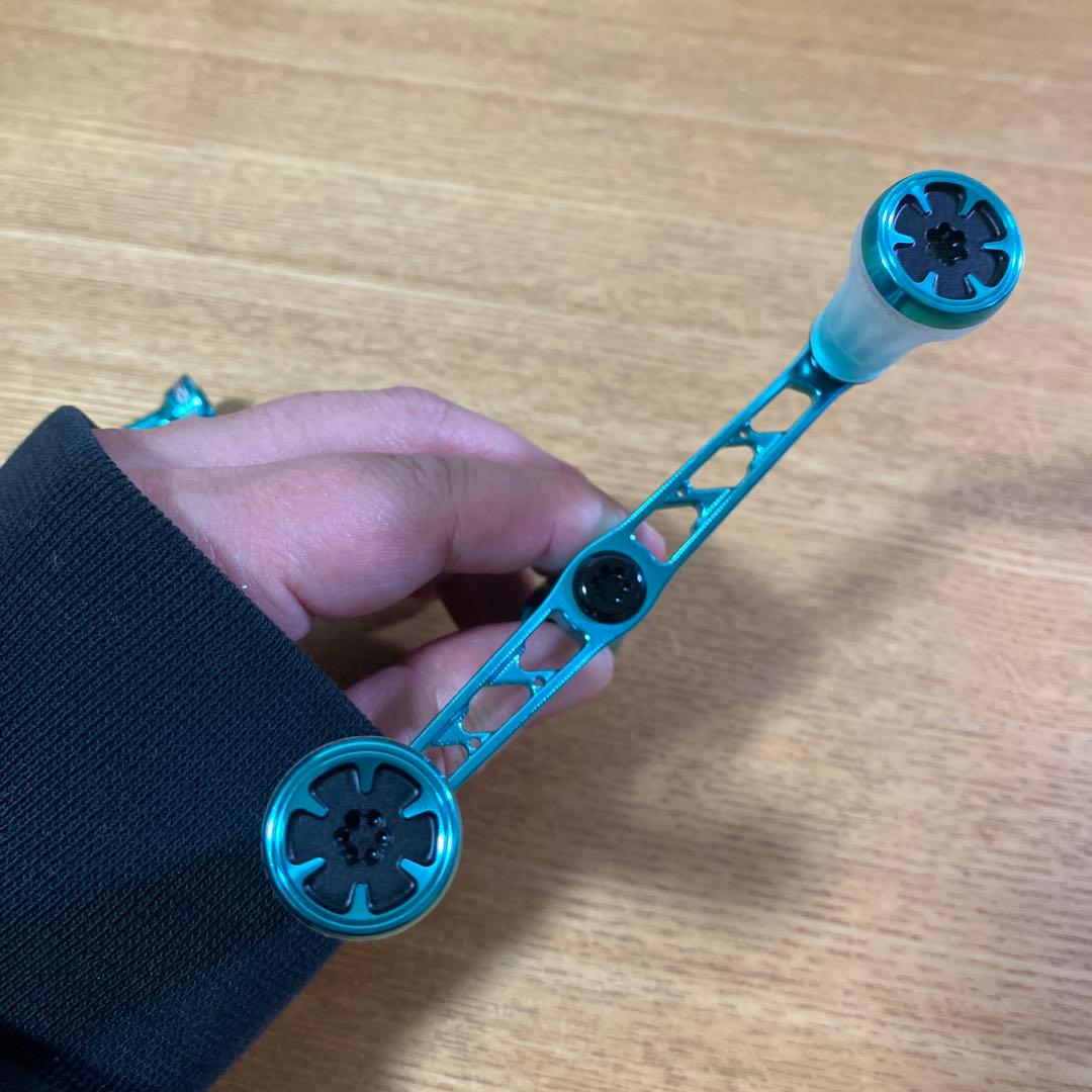 未使用美品　ゴメクサス　エメラルダスカラー　ダブルハンドル　ダイワ専用スタンド