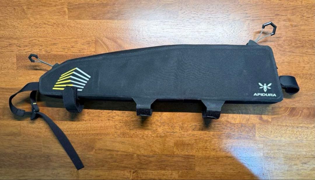 砂*漠様 APIDURA レーシング ロング トップチューブパック 2L