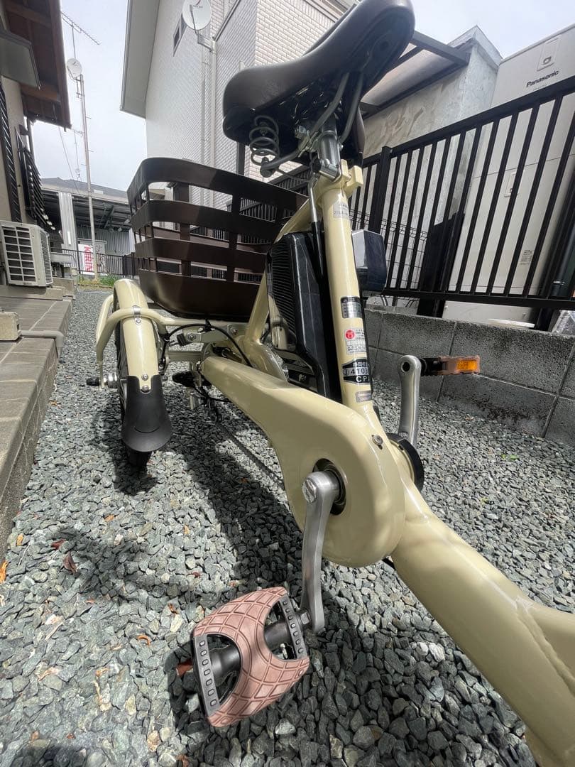 【電動三輪自転車】ブリヂストン ラクット（RAKUTTO）極美品／前後カゴ付き