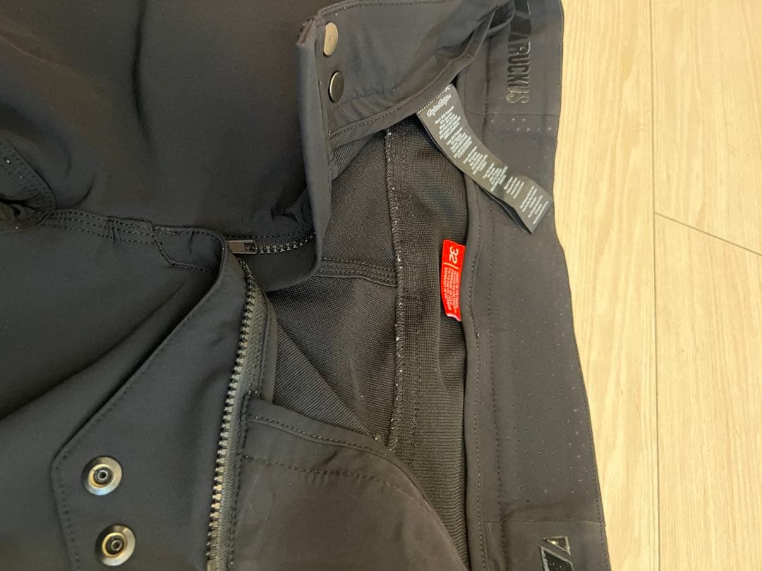 Troy Lee Designs RUCKUS ショートパンツ 黒