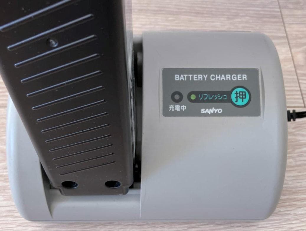 ★SANYO 電動ハイブリッド自転車充電器 CY-PAA4　純正バッテリー付