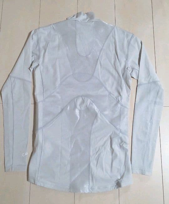 キャロウェイ コンプレッションインナー 1着値段