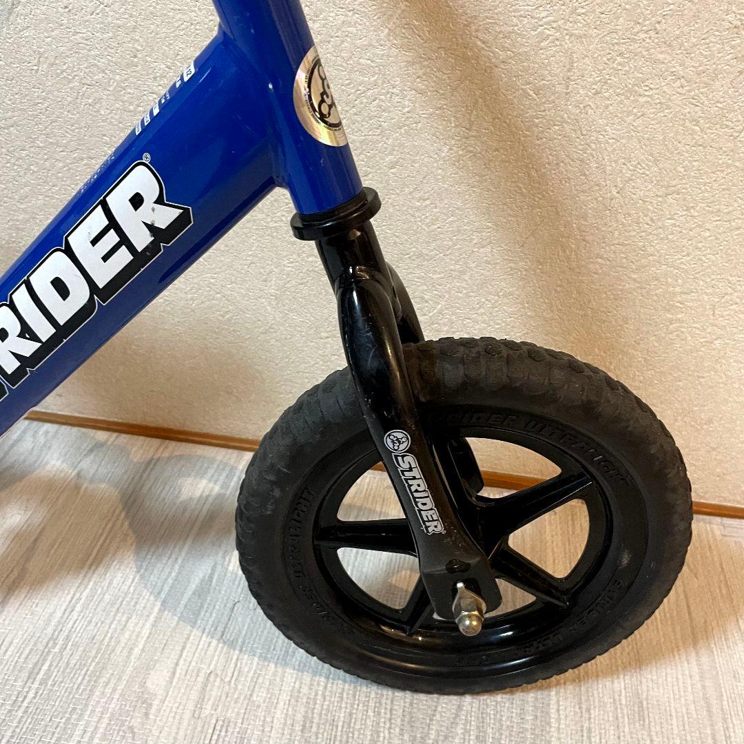 ストライダー 12インチ スポーツタイプ　ブルー