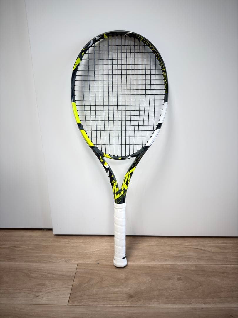 ①バボラ アエロ チーム 285g グリップ2