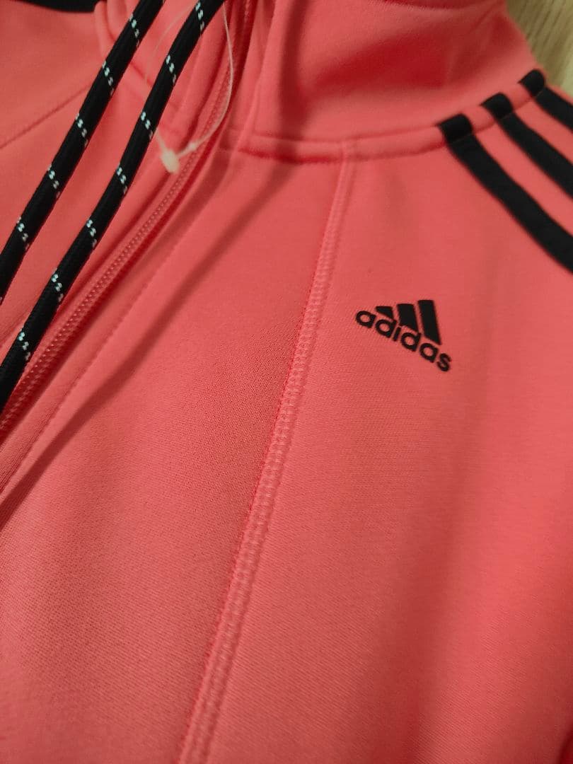 新品　adidas ジャージ上下セット ピンク・黒