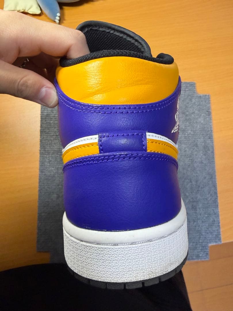 シューズ(男性用) Nike AirJordan1 Mid Purple/Yellow Lakers