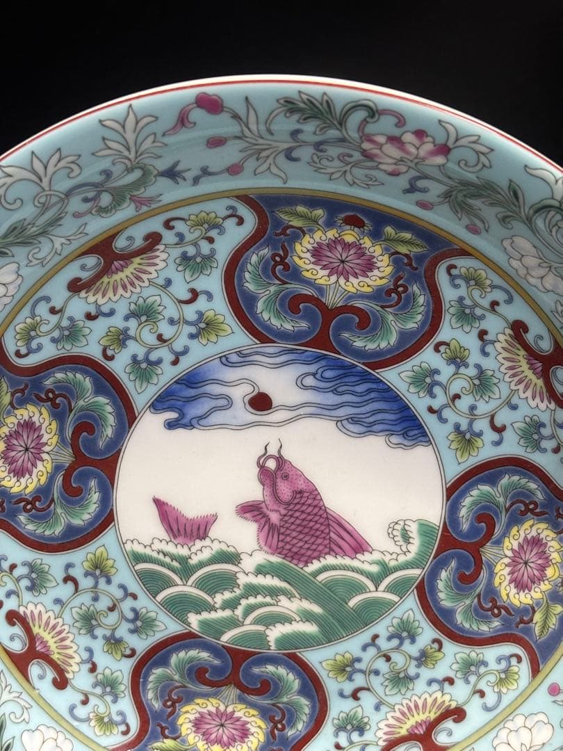 中国　清 手描き装飾の陶磁器皿
