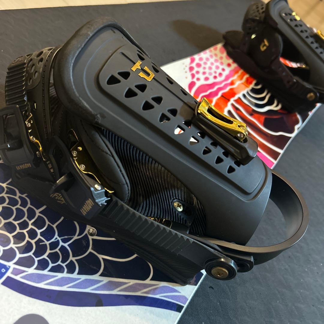 【GNU B-NICE レディース　スノーボード】ボードケース付き美品