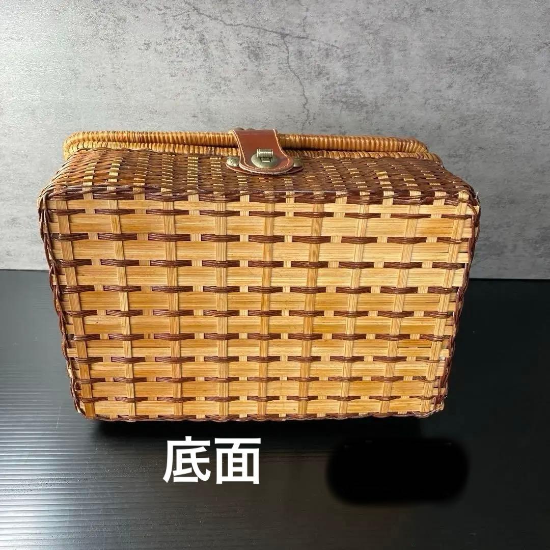 ピクニックバスケット　昭和レトロ　籐・竹　ディスプレイ