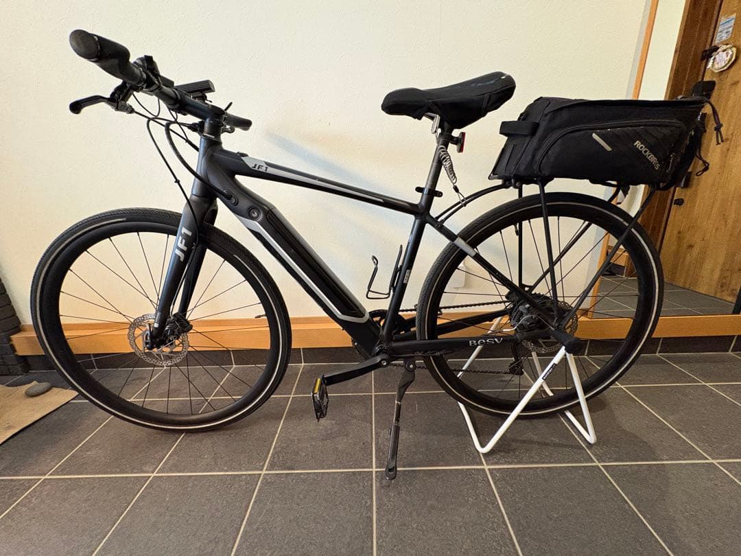 BESV JF1 電動自転車 ベスビー