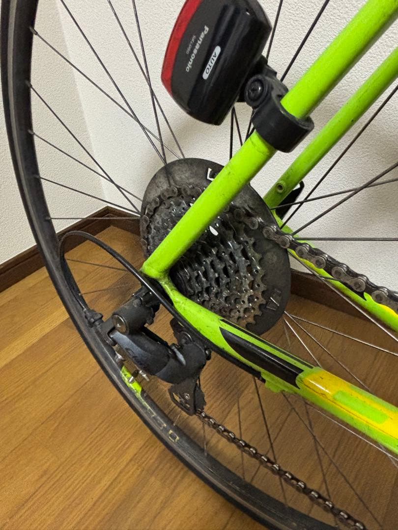 cannondale フラットバーロード　CAAD8 直接引取のみ　配送不可
