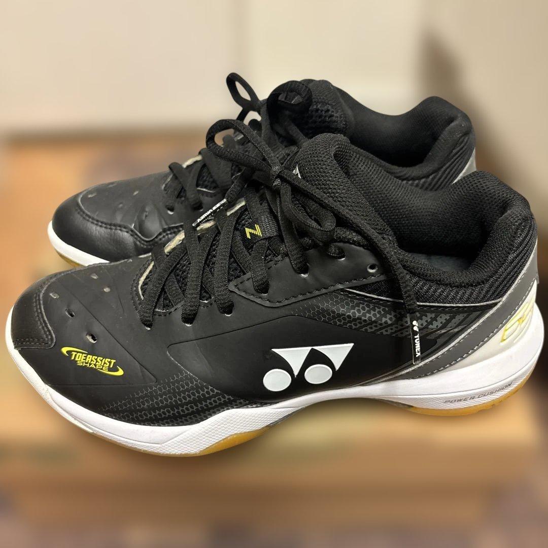 YONEX パワークッション65Z バドミントンシューズ ブラック　24cm