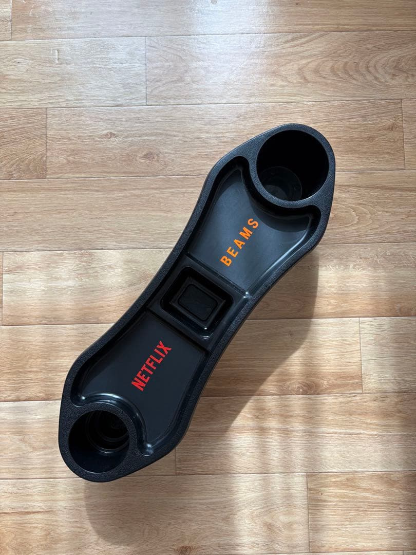 NetflixBEAMSコラボドリンクホルダー　非売品