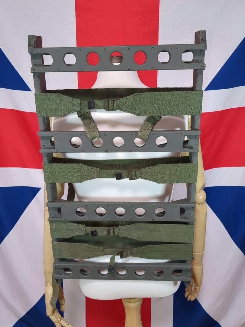 イギリス軍 キャリング フレーム 1944 パターン1945年製【実物本物】