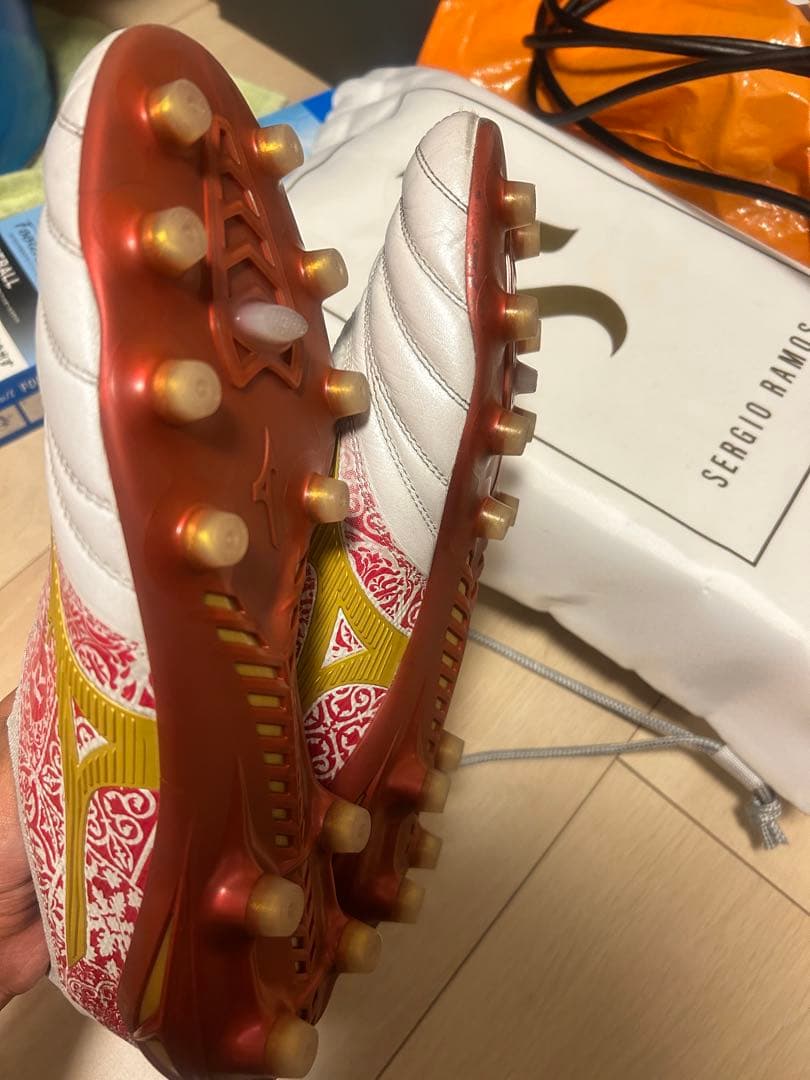 シューズ NRAS