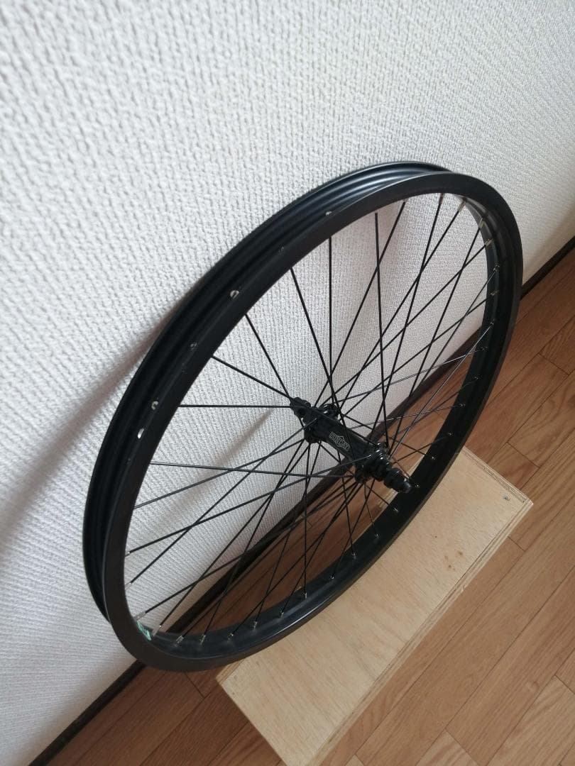 いず、Odyssey フロントホイール 24インチ 中古