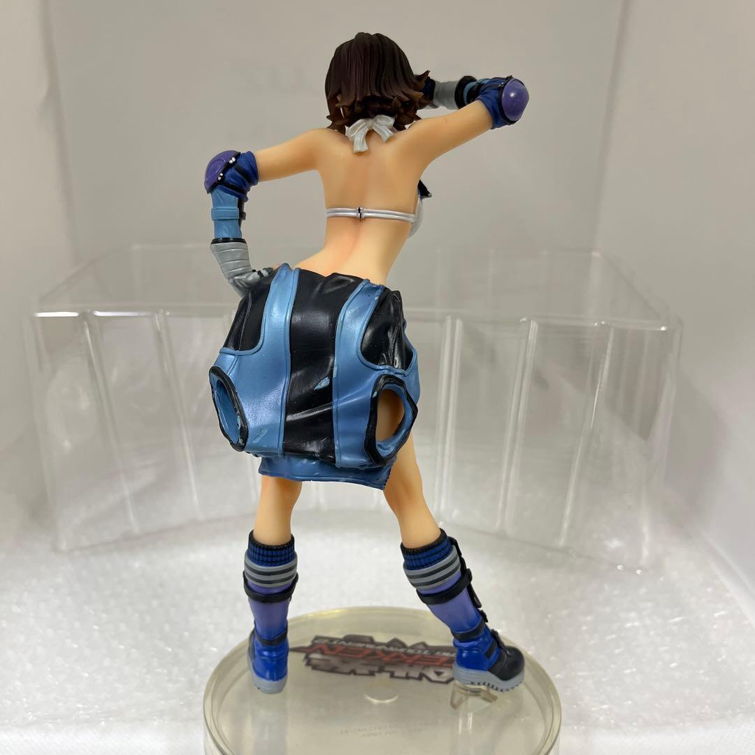鉄拳　風間飛鳥フィギュア