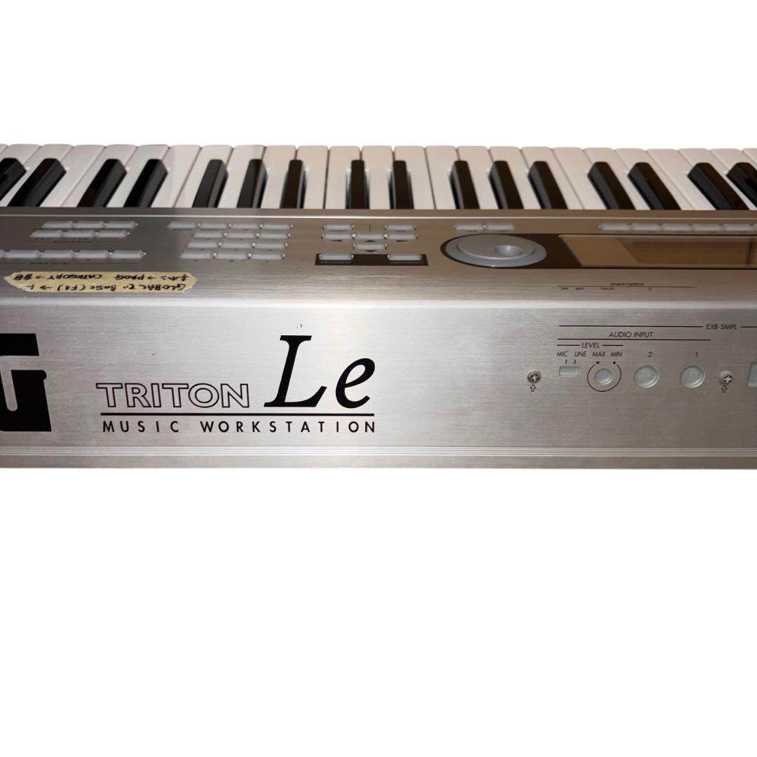 【動作品】KORG コルグ TRITON LE61 シンセサイザー