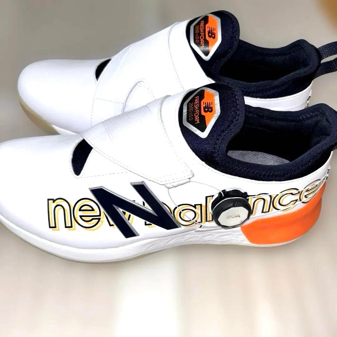 新品未使用品　ニューバランス ゴルフ FRESH FOAM 2500UGB