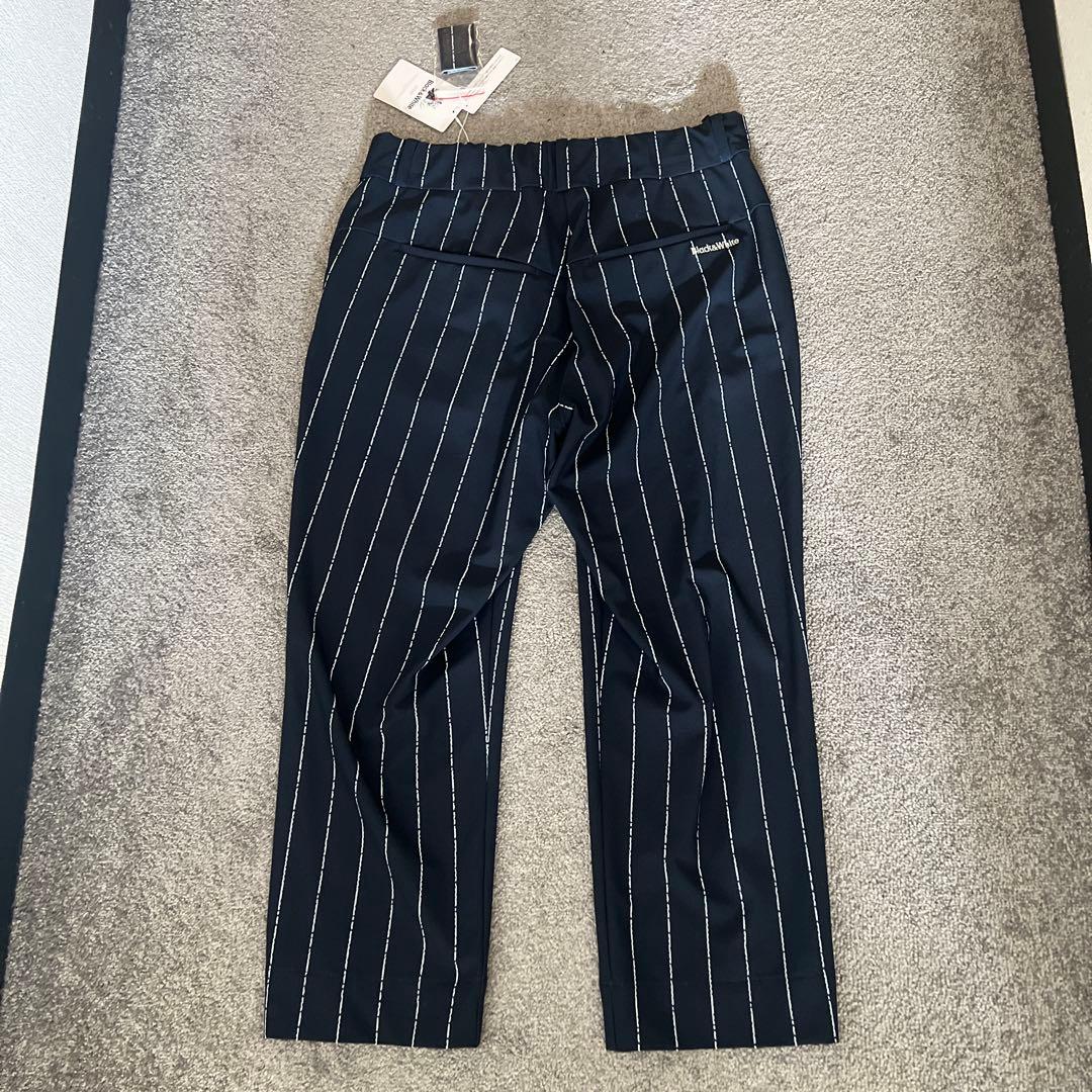 新品未使用 ブラック＆ホワイト　クロップドパンツ