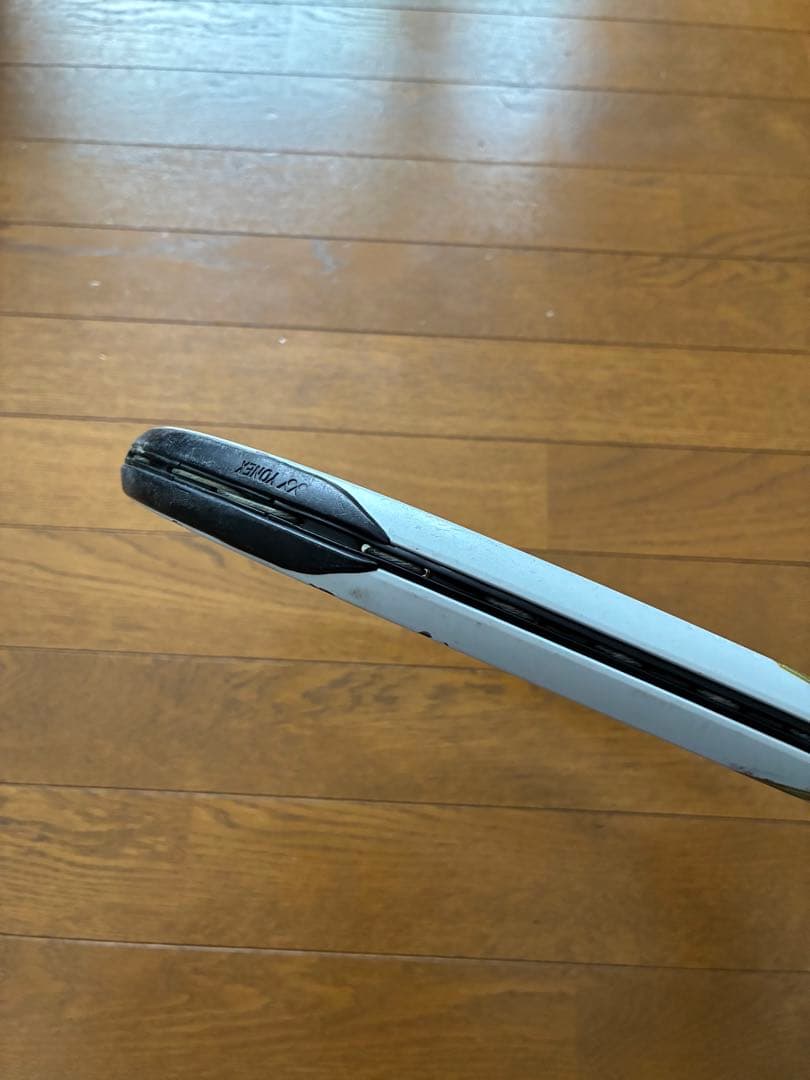YONEX ezone100Ｌ G2 ホワイト/ゴールド 大阪なおみモデル
