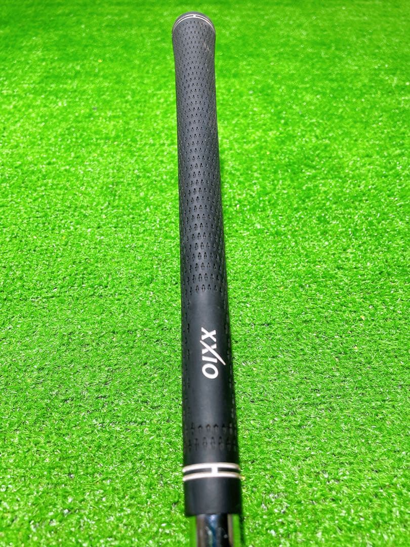 ☆希少 レフティ XXIO 4番 アイアン 単品☆ゼクシオ 5 R スチール
